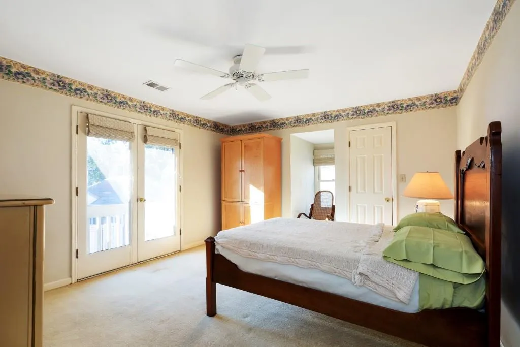 425 Greenlaurel Drive, Sandy Springs, Georgia 30342, 3 Bedrooms Bedrooms, ,3 BathroomsBathrooms,Residential,Sold,425 Greenlaurel Drive,5957779