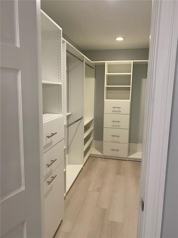 260 Woodrill Way, Sandy Springs, Georgia 30350, 5 Bedrooms Bedrooms, ,3 BathroomsBathrooms,Residential,Sold,260 Woodrill Way,7303226