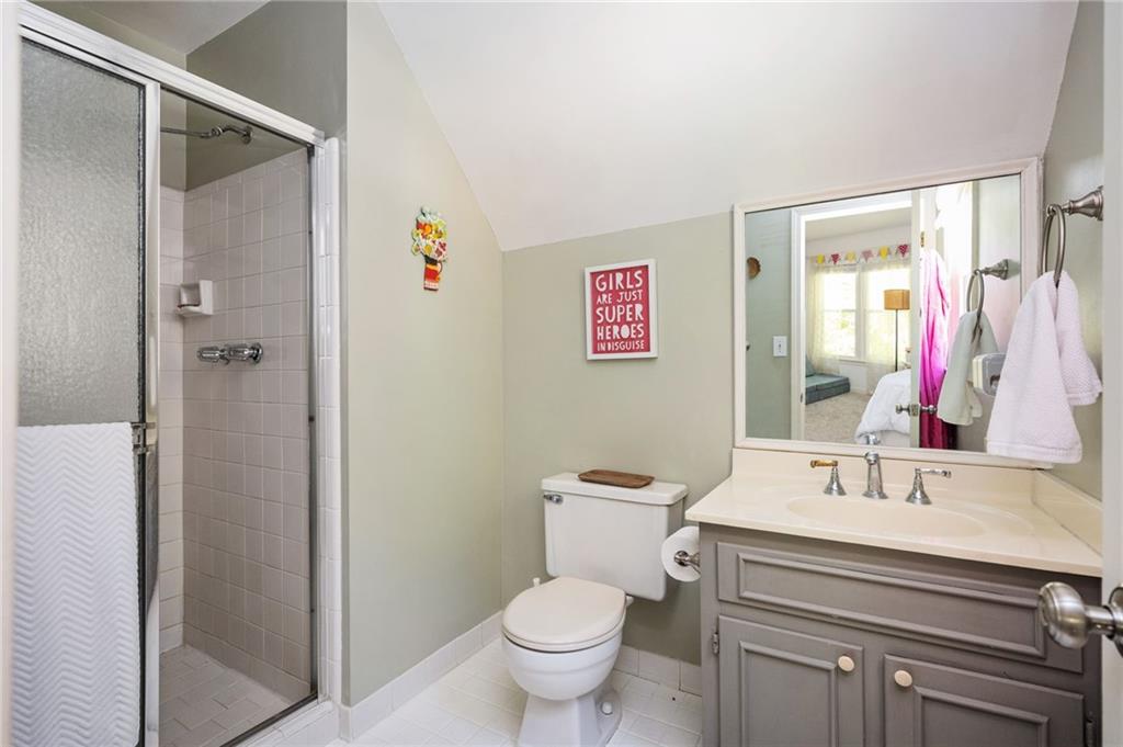 260 Woodrill Way, Sandy Springs, Georgia 30350, 5 Bedrooms Bedrooms, ,3 BathroomsBathrooms,Residential,Sold,260 Woodrill Way,7303226