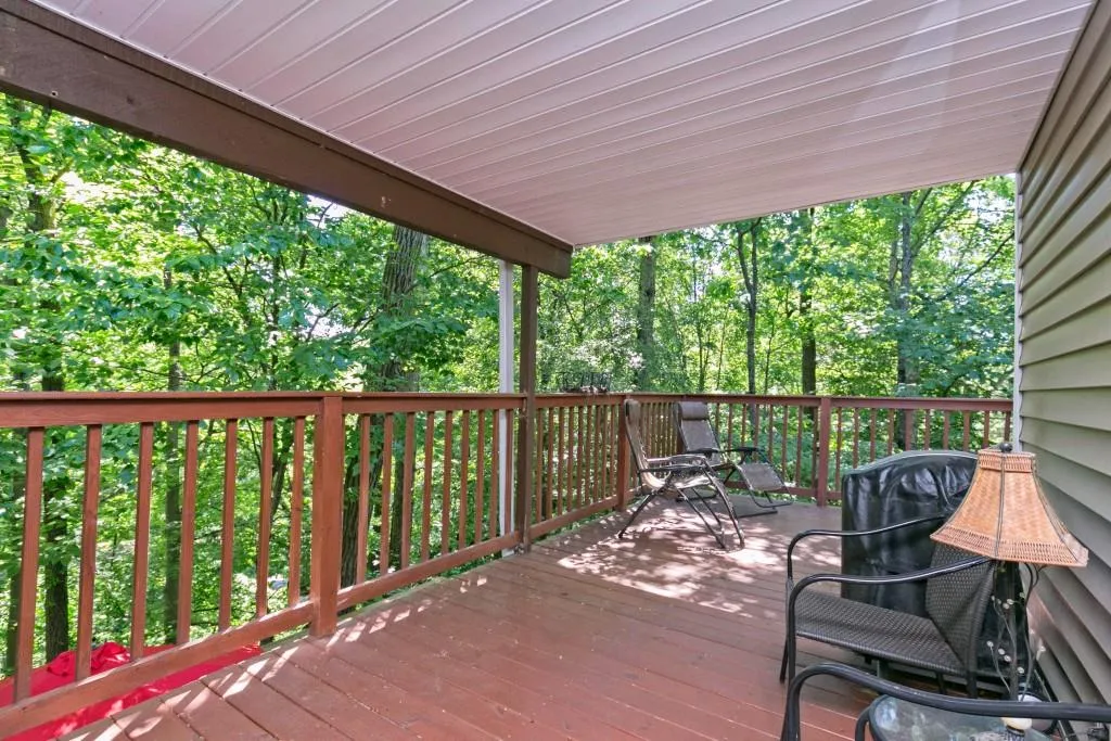 47 Dunwoody Springs Drive Unit 47, Atlanta, Georgia 30328, 2 Bedrooms Bedrooms, ,2 BathroomsBathrooms,Residential,Sold,47 Dunwoody Springs Drive Unit 47,5872297
