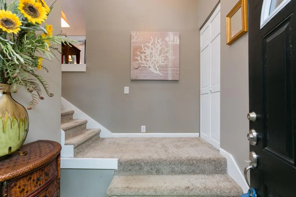 47 Dunwoody Springs Drive Unit 47, Atlanta, Georgia 30328, 2 Bedrooms Bedrooms, ,2 BathroomsBathrooms,Residential,Sold,47 Dunwoody Springs Drive Unit 47,5872297