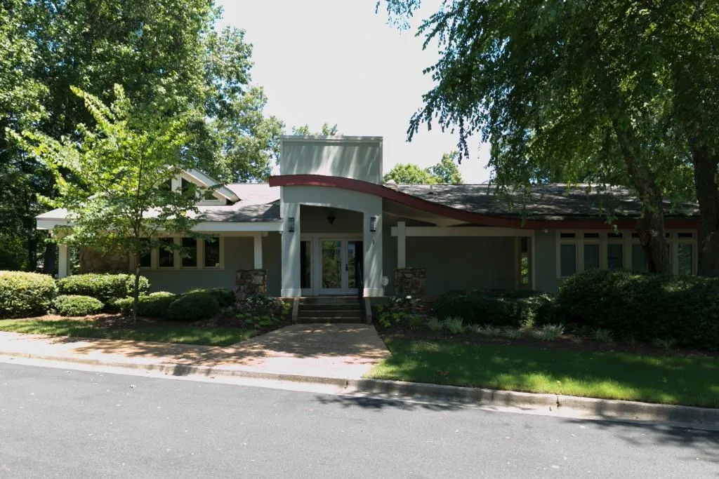 47 Dunwoody Springs Drive Unit 47, Atlanta, Georgia 30328, 2 Bedrooms Bedrooms, ,2 BathroomsBathrooms,Residential,Sold,47 Dunwoody Springs Drive Unit 47,5872297