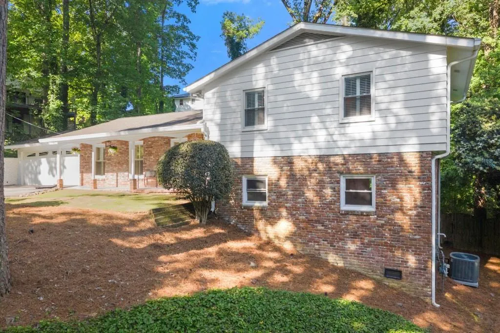 5650 Colton Drive, Sandy Springs, Georgia 30342, 3 Bedrooms Bedrooms, ,2 BathroomsBathrooms,Residential,For Sale,5650 Colton Drive,7759048