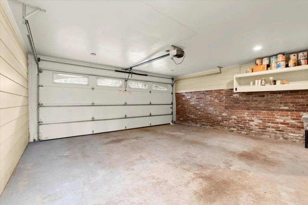 5650 Colton Drive, Sandy Springs, Georgia 30342, 3 Bedrooms Bedrooms, ,2 BathroomsBathrooms,Residential,For Sale,5650 Colton Drive,7759048