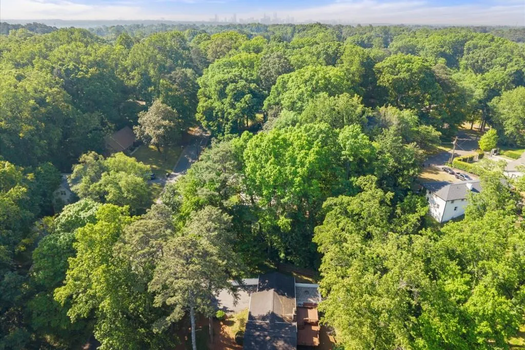 5650 Colton Drive, Sandy Springs, Georgia 30342, 3 Bedrooms Bedrooms, ,2 BathroomsBathrooms,Residential,For Sale,5650 Colton Drive,7759048
