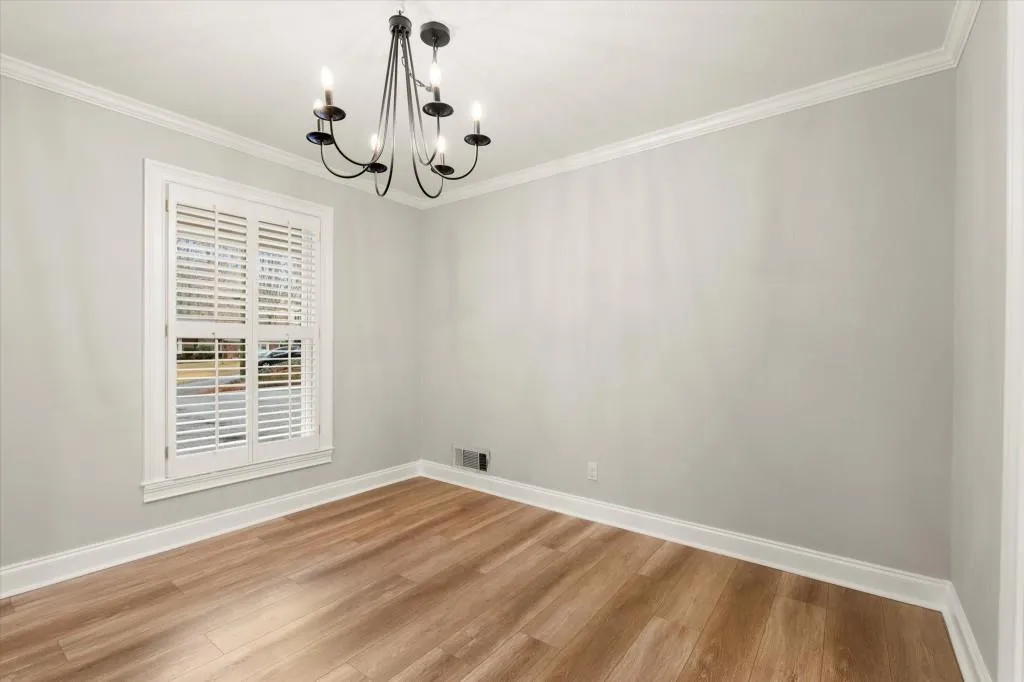 5650 Colton Drive, Sandy Springs, Georgia 30342, 3 Bedrooms Bedrooms, ,2 BathroomsBathrooms,Residential,For Sale,5650 Colton Drive,7759048
