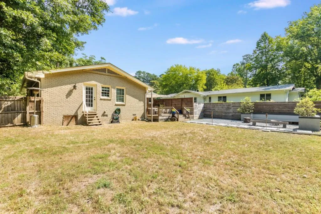 545 Windsor Parkway, Atlanta, Georgia 30342, 2 Bedrooms Bedrooms, ,2 BathroomsBathrooms,Residential,Sold,545 Windsor Parkway,7228844