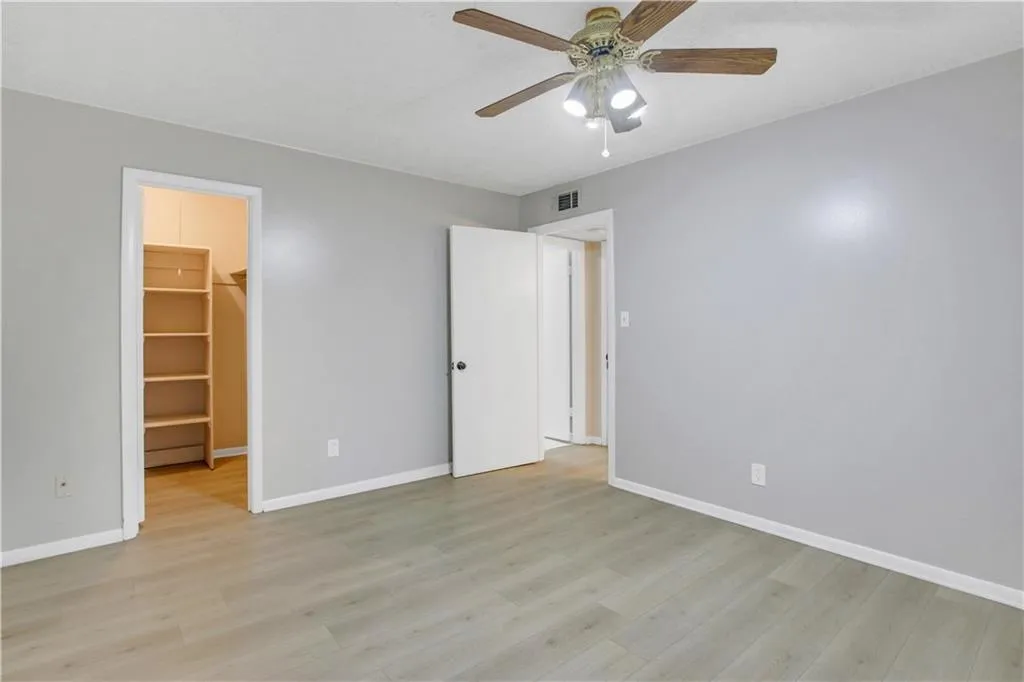 5159 Roswell Road Unit 9, Atlanta, Georgia 30342, 1 Bedroom Bedrooms, ,1 BathroomBathrooms,Residential,Sold,5159 Roswell Road Unit 9,6931932