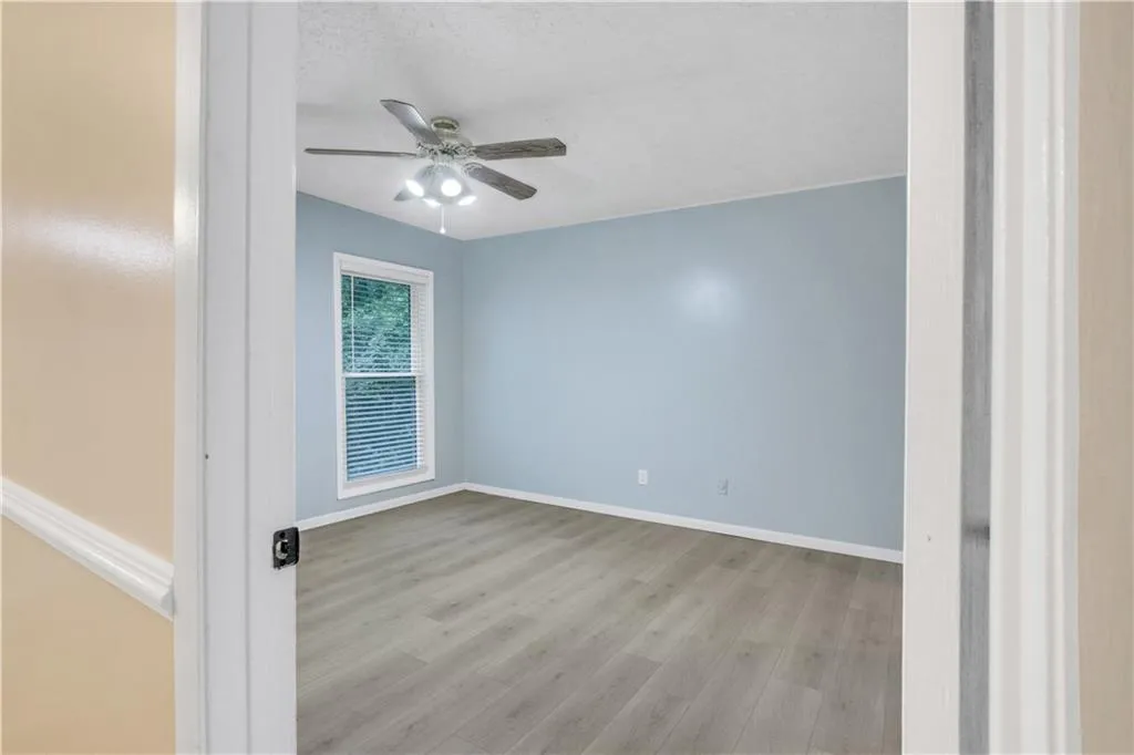 5159 Roswell Road Unit 9, Atlanta, Georgia 30342, 1 Bedroom Bedrooms, ,1 BathroomBathrooms,Residential,Sold,5159 Roswell Road Unit 9,6931932