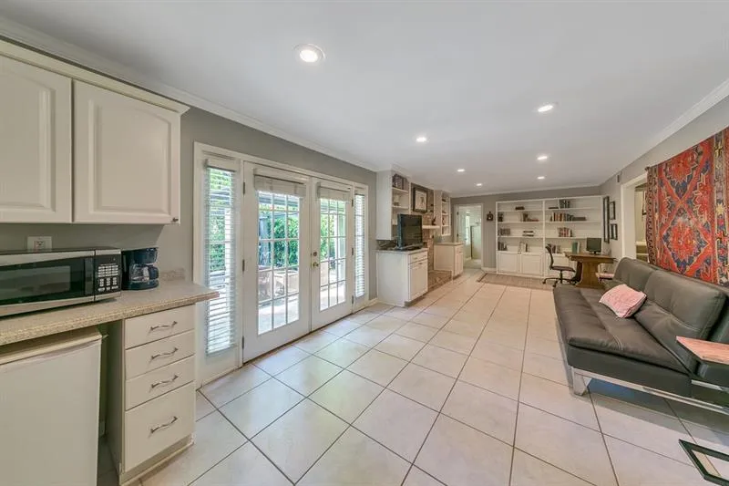 6778 Brandon Mill Road, Atlanta, Georgia 30328, 4 Bedrooms Bedrooms, ,3 BathroomsBathrooms,Residential,Sold,6778 Brandon Mill Road,6648807