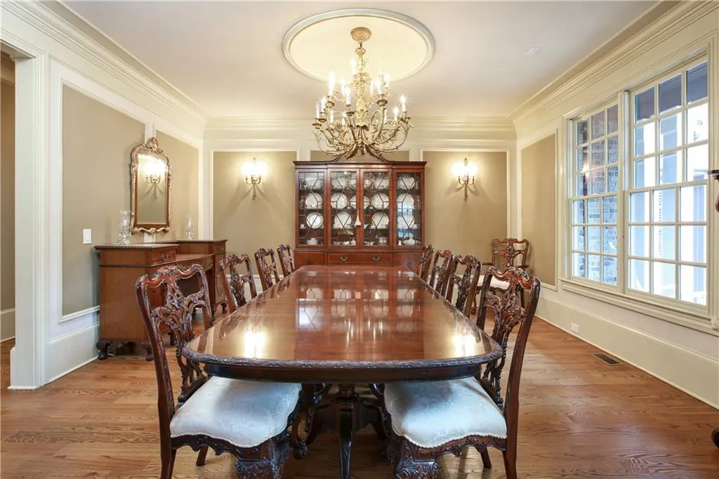 150 Dalrymple Road, Sandy Springs, Georgia 30328, 6 Bedrooms Bedrooms, ,6 BathroomsBathrooms,Residential,Sold,150 Dalrymple Road,6120705