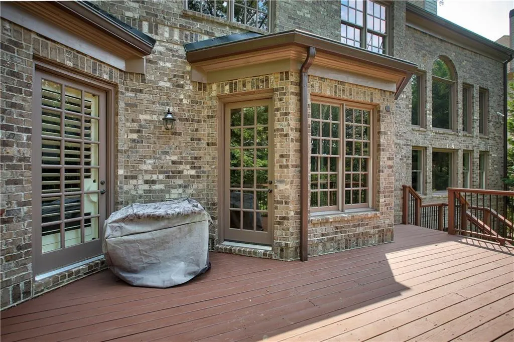 150 Dalrymple Road, Sandy Springs, Georgia 30328, 6 Bedrooms Bedrooms, ,6 BathroomsBathrooms,Residential,Sold,150 Dalrymple Road,6120705