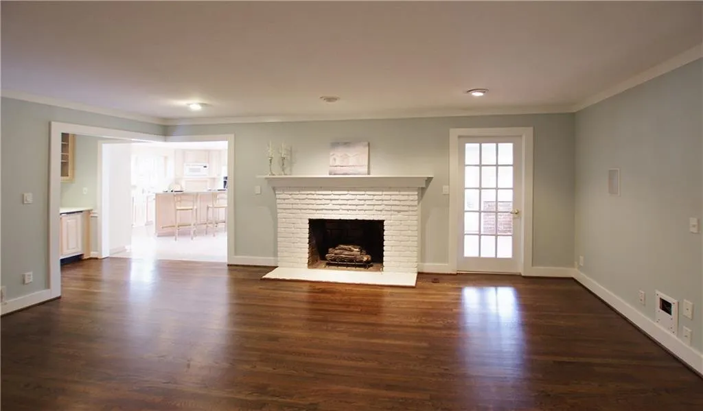 315 Dartmoor Circle, Atlanta, Georgia 30328, 4 Bedrooms Bedrooms, ,3 BathroomsBathrooms,Residential,Sold,315 Dartmoor Circle,5991749
