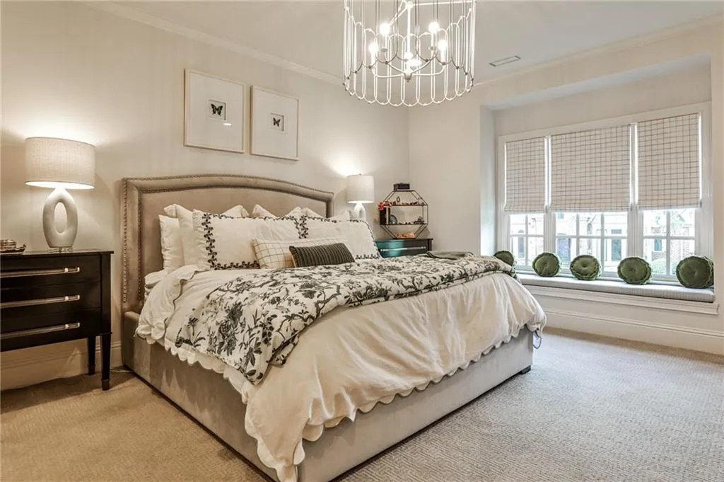 Secondary bedroom 1 Secondary bedroom 1