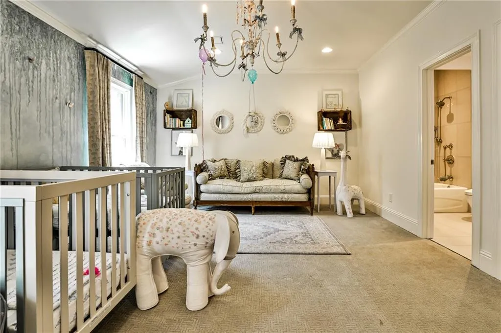 Secondary Bedroom 2 Secondary Bedroom 2