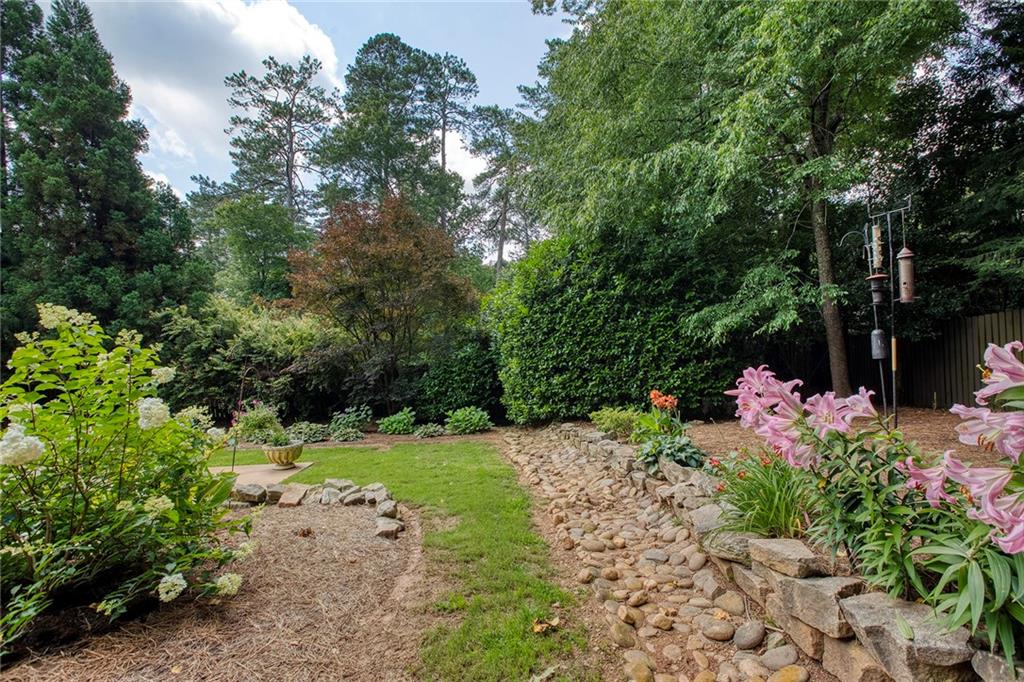 4734 Dudley Lane, Atlanta, Georgia 30327, 7 Bedrooms Bedrooms, ,5 BathroomsBathrooms,Residential,Sold,4734 Dudley Lane,7295446