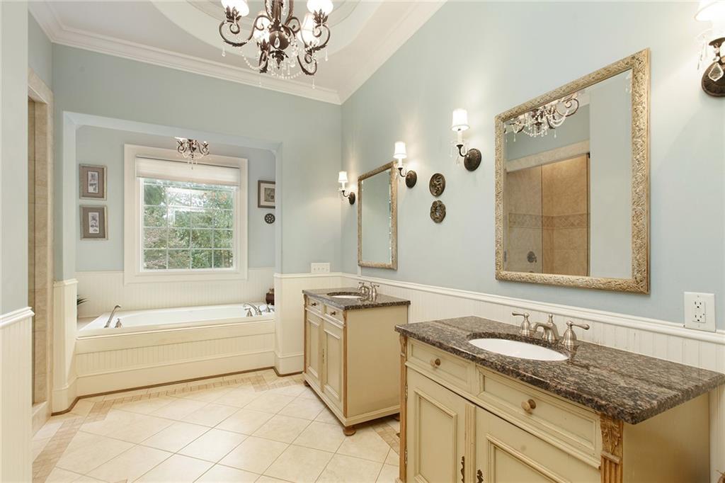 4734 Dudley Lane, Atlanta, Georgia 30327, 7 Bedrooms Bedrooms, ,5 BathroomsBathrooms,Residential,Sold,4734 Dudley Lane,7295446