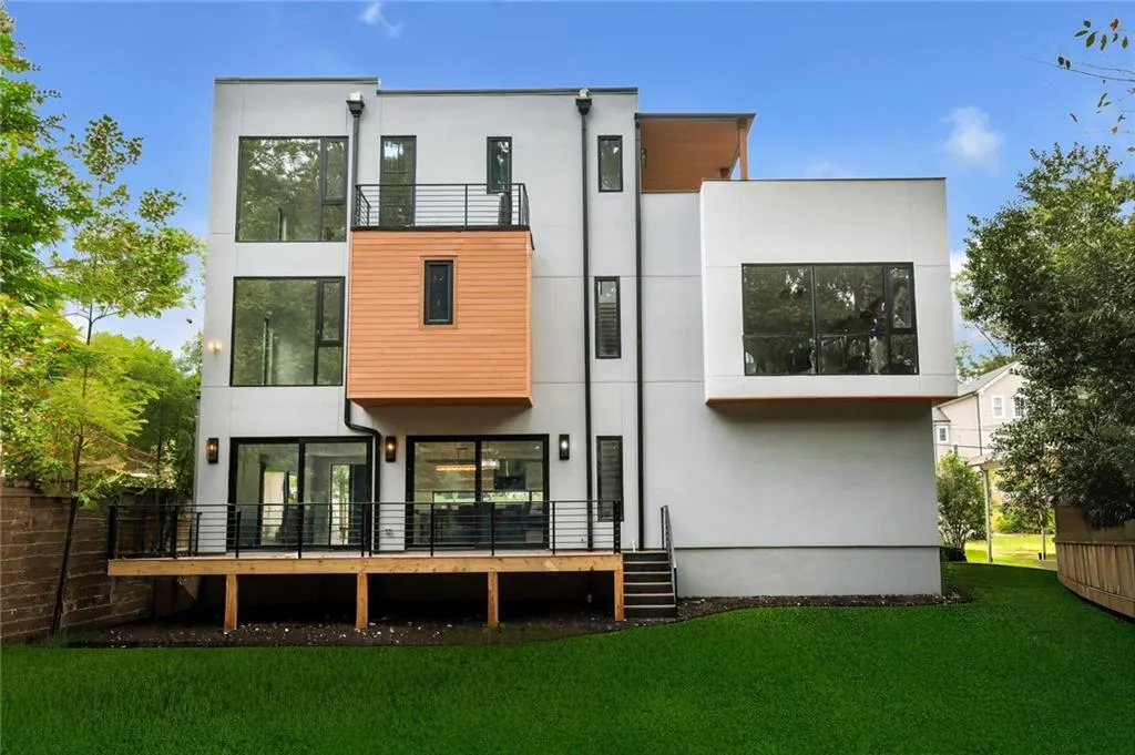 1653 Wayland Circle Ne, Atlanta, Georgia 30319, 4 Bedrooms Bedrooms, ,4 BathroomsBathrooms,Residential,For Sale,1653 Wayland Circle Ne,7669405 1653 Wayland Circle Ne, Atlanta, Georgia 30319, 4 Bedrooms Bedrooms, ,4 BathroomsBathrooms,Residential,For Sale,1653 Wayland Circle Ne,7669405