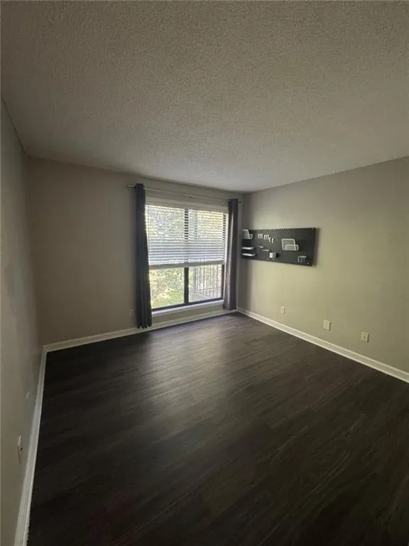 2657 Lenox Road Apt 218p, Atlanta, Georgia 30324, 2 Bedrooms Bedrooms, ,2 BathroomsBathrooms,Residential,For Sale,2657 Lenox Road Apt 218p,7648050