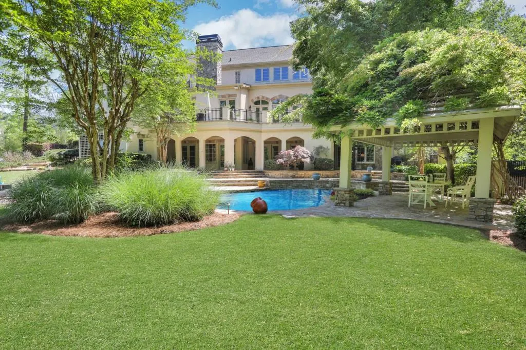 4747 Northside Drive, Atlanta, Georgia 30327, 7 Bedrooms Bedrooms, ,8 BathroomsBathrooms,Residential,Sold,4747 Northside Drive,6875635