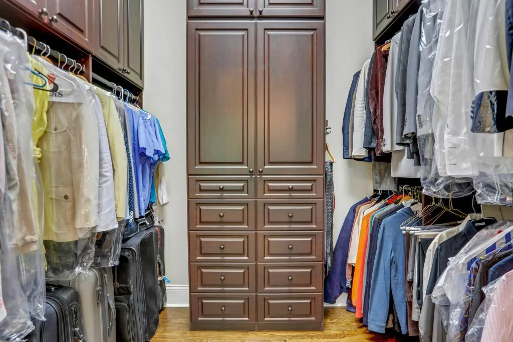 4747 Northside Drive, Atlanta, Georgia 30327, 7 Bedrooms Bedrooms, ,8 BathroomsBathrooms,Residential,Sold,4747 Northside Drive,6875635