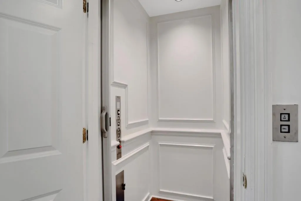 4747 Northside Drive, Atlanta, Georgia 30327, 7 Bedrooms Bedrooms, ,8 BathroomsBathrooms,Residential,Sold,4747 Northside Drive,6875635