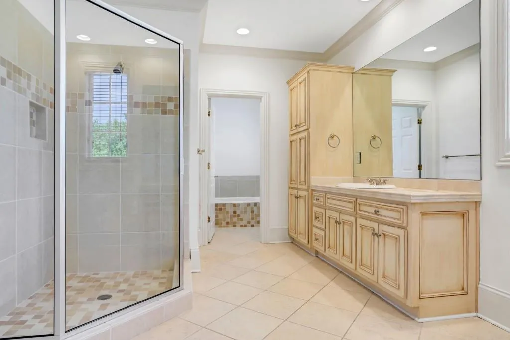 4747 Northside Drive, Atlanta, Georgia 30327, 7 Bedrooms Bedrooms, ,8 BathroomsBathrooms,Residential,Sold,4747 Northside Drive,6875635