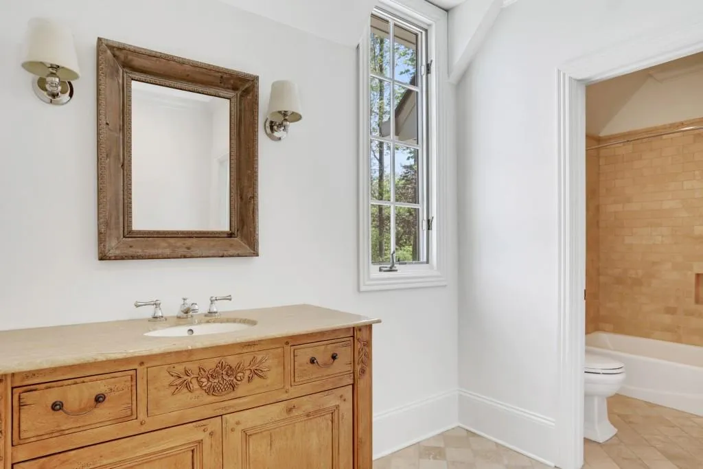 4747 Northside Drive, Atlanta, Georgia 30327, 7 Bedrooms Bedrooms, ,8 BathroomsBathrooms,Residential,Sold,4747 Northside Drive,6875635