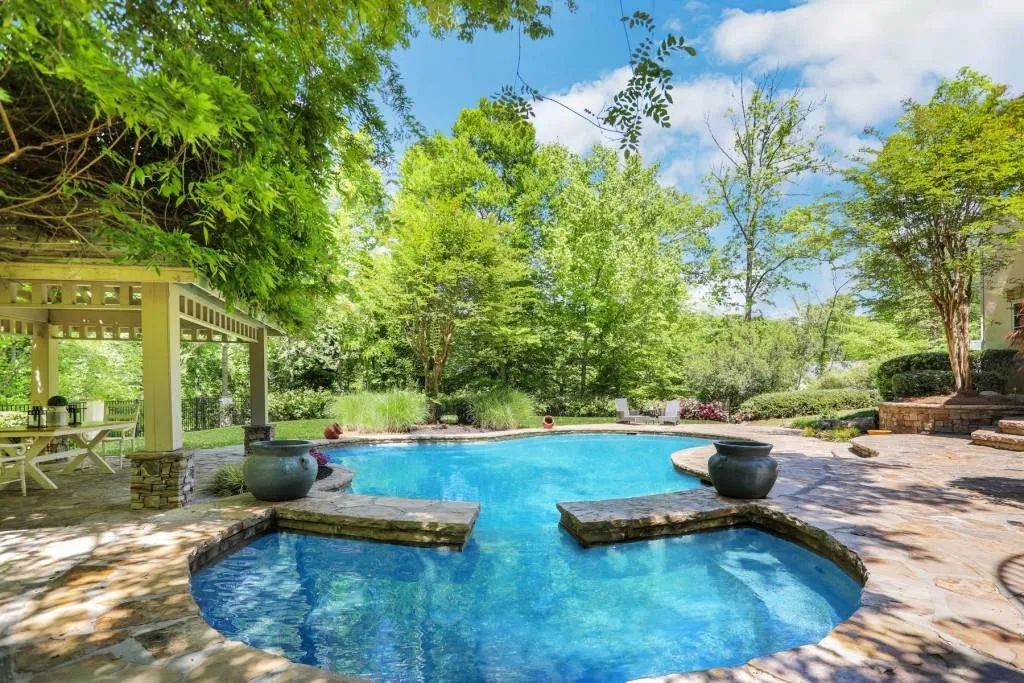 4747 Northside Drive, Atlanta, Georgia 30327, 7 Bedrooms Bedrooms, ,8 BathroomsBathrooms,Residential,Sold,4747 Northside Drive,6875635