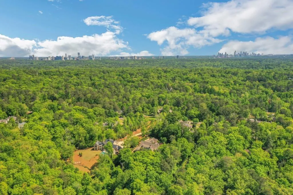 4747 Northside Drive, Atlanta, Georgia 30327, 7 Bedrooms Bedrooms, ,8 BathroomsBathrooms,Residential,Sold,4747 Northside Drive,6875635