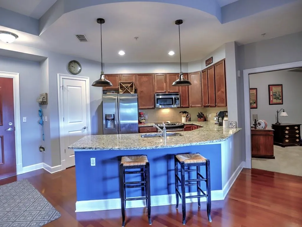 200 River Vista Drive Unit 740, Atlanta, Georgia 30339, 2 Bedrooms Bedrooms, ,2 BathroomsBathrooms,Residential,Sold,200 River Vista Drive Unit 740,6533876