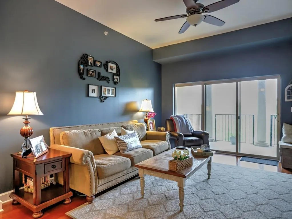 200 River Vista Drive Unit 740, Atlanta, Georgia 30339, 2 Bedrooms Bedrooms, ,2 BathroomsBathrooms,Residential,Sold,200 River Vista Drive Unit 740,6533876