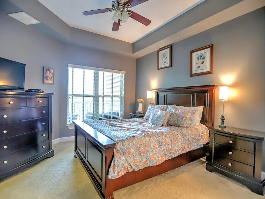 200 River Vista Drive Unit 740, Atlanta, Georgia 30339, 2 Bedrooms Bedrooms, ,2 BathroomsBathrooms,Residential,Sold,200 River Vista Drive Unit 740,6533876