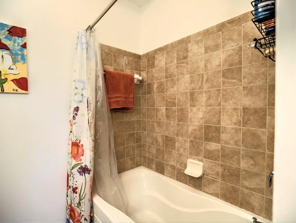200 River Vista Drive Unit 740, Atlanta, Georgia 30339, 2 Bedrooms Bedrooms, ,2 BathroomsBathrooms,Residential,Sold,200 River Vista Drive Unit 740,6533876
