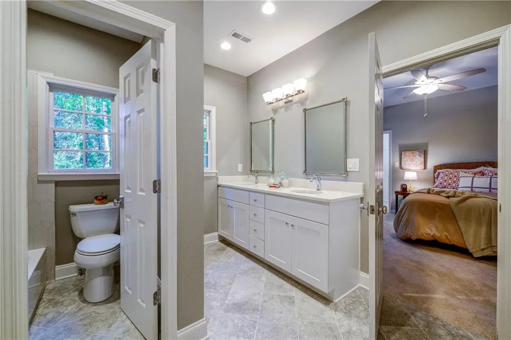 325 Kelson Drive, Sandy Springs, Georgia 30327, 4 Bedrooms Bedrooms, ,3 BathroomsBathrooms,Residential,Sold,325 Kelson Drive,6628989