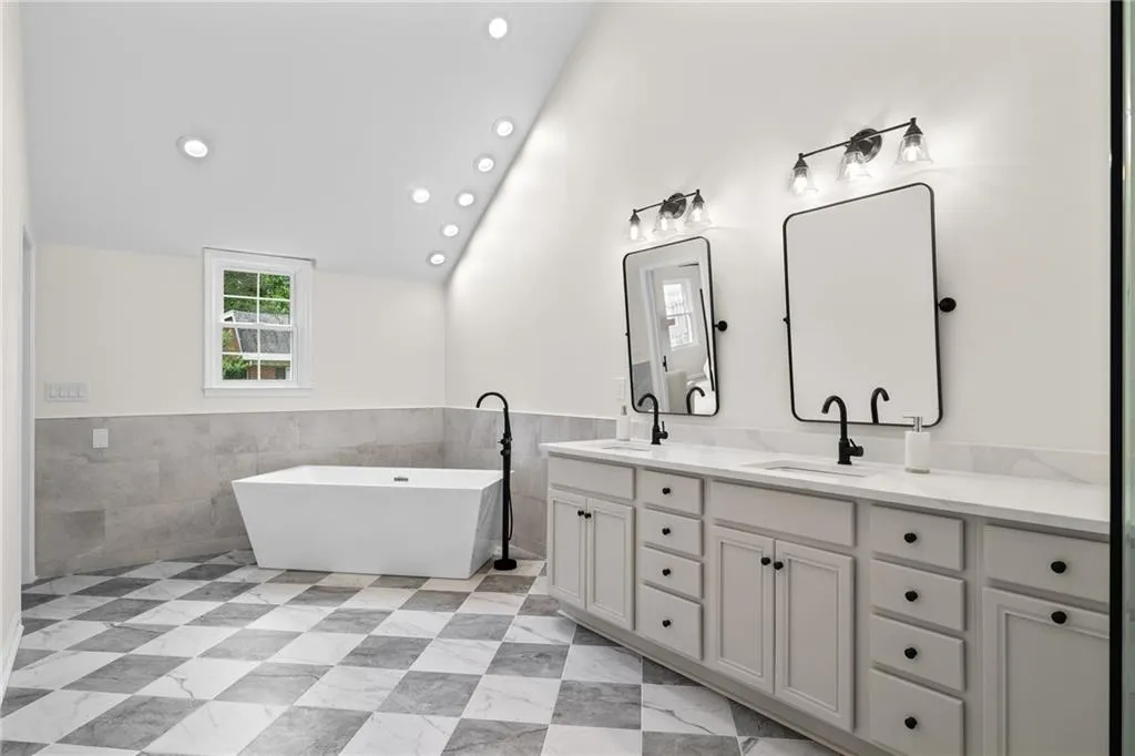 Primary Bath