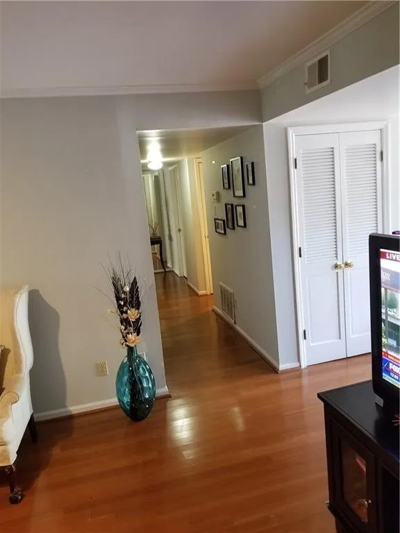 5597 Kingsport Drive Unit 16, Atlanta, Georgia 30342, 3 Bedrooms Bedrooms, ,2 BathroomsBathrooms,Residential,Sold,5597 Kingsport Drive Unit 16,6059608