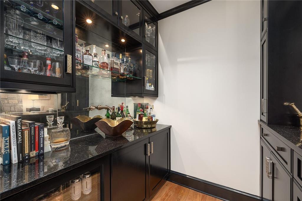 670 River Chase Ridge, Sandy Springs, Georgia 30328, 4 Bedrooms Bedrooms, ,5 BathroomsBathrooms,Residential,Sold,670 River Chase Ridge,7307953