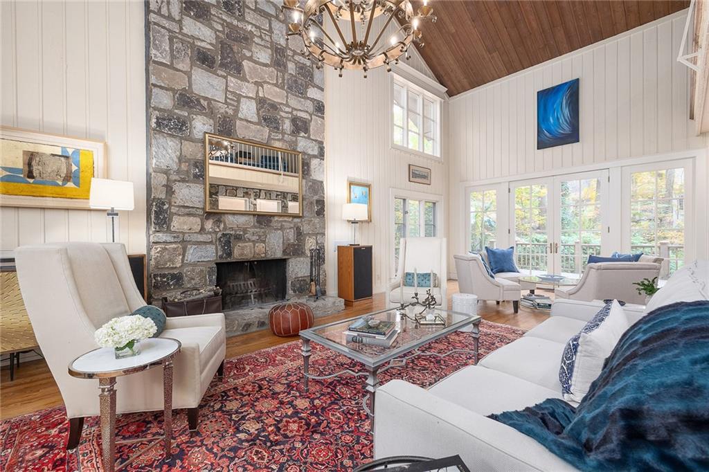 670 River Chase Ridge, Sandy Springs, Georgia 30328, 4 Bedrooms Bedrooms, ,5 BathroomsBathrooms,Residential,Sold,670 River Chase Ridge,7307953