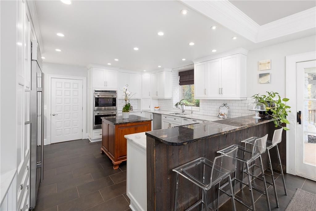 670 River Chase Ridge, Sandy Springs, Georgia 30328, 4 Bedrooms Bedrooms, ,5 BathroomsBathrooms,Residential,Sold,670 River Chase Ridge,7307953