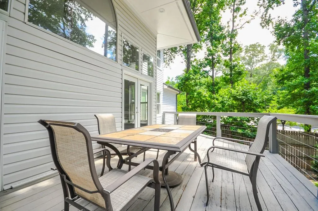 5308 Northland Drive, Sandy Springs, Georgia 30342, 5 Bedrooms Bedrooms, ,4 BathroomsBathrooms,Residential,Sold,5308 Northland Drive,5864212
