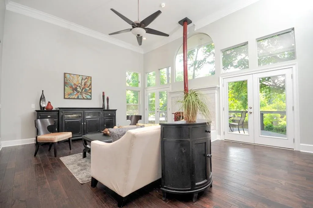 5308 Northland Drive, Sandy Springs, Georgia 30342, 5 Bedrooms Bedrooms, ,4 BathroomsBathrooms,Residential,Sold,5308 Northland Drive,5864212
