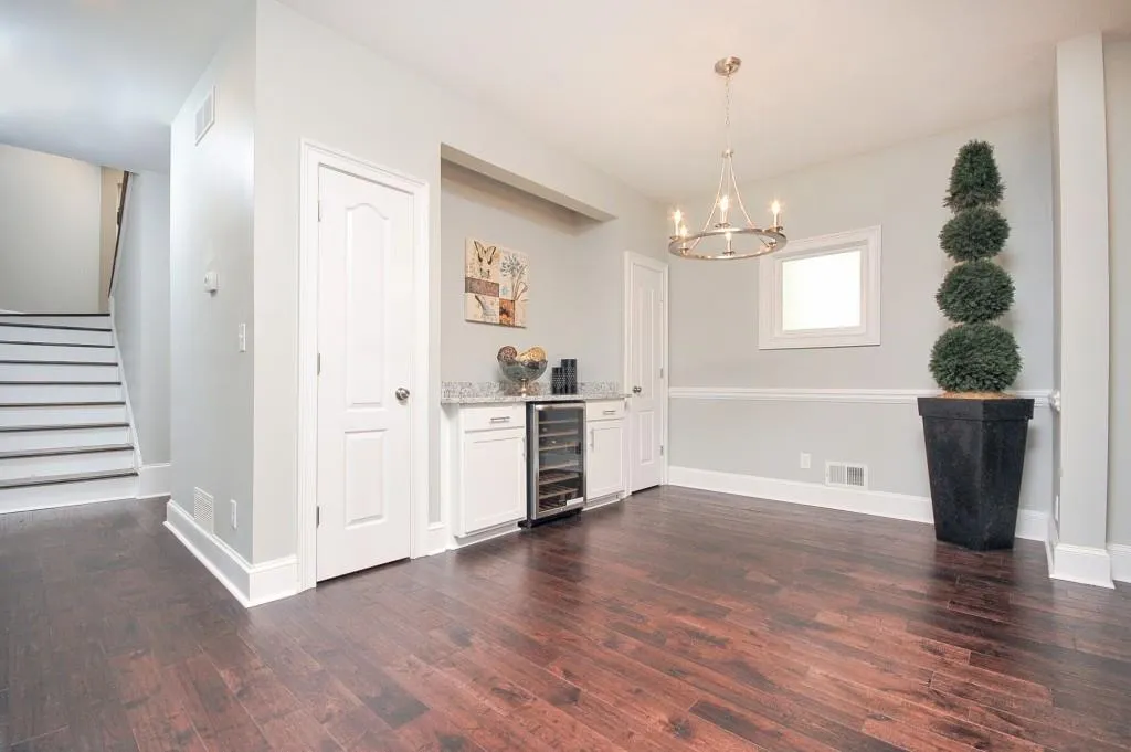 5308 Northland Drive, Sandy Springs, Georgia 30342, 5 Bedrooms Bedrooms, ,4 BathroomsBathrooms,Residential,Sold,5308 Northland Drive,5864212