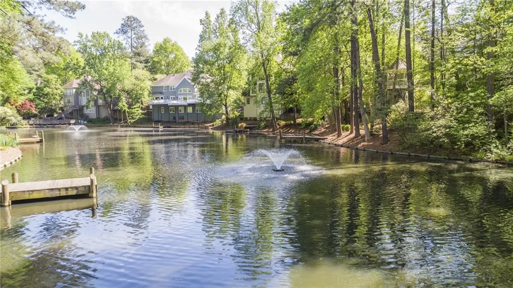 105 Grogans Landing, Sandy Springs, Georgia 30350, 5 Bedrooms Bedrooms, ,4 BathroomsBathrooms,Residential,Sold,105 Grogans Landing,6701647