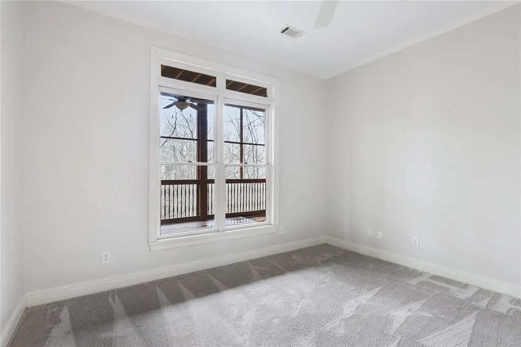 105 Grogans Landing, Sandy Springs, Georgia 30350, 5 Bedrooms Bedrooms, ,4 BathroomsBathrooms,Residential,Sold,105 Grogans Landing,6701647