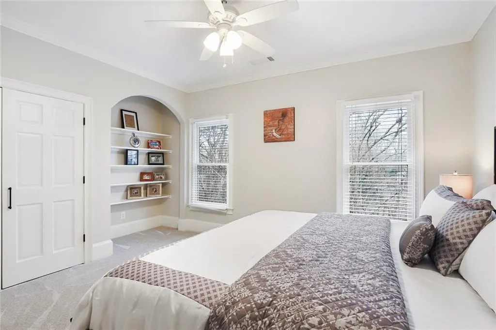 105 Grogans Landing, Sandy Springs, Georgia 30350, 5 Bedrooms Bedrooms, ,4 BathroomsBathrooms,Residential,Sold,105 Grogans Landing,6701647