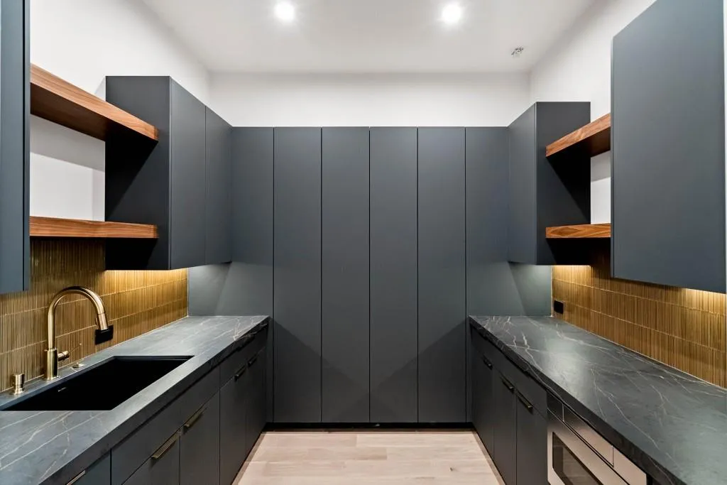 4645 Lake Forrest Drive, Atlanta, Georgia 30342, 7 Bedrooms Bedrooms, ,9 BathroomsBathrooms,Residential,Sold,4645 Lake Forrest Drive,7431627