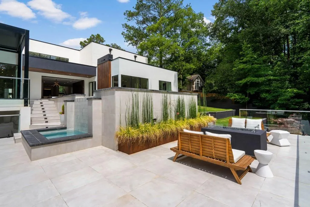 4645 Lake Forrest Drive, Atlanta, Georgia 30342, 7 Bedrooms Bedrooms, ,9 BathroomsBathrooms,Residential,Sold,4645 Lake Forrest Drive,7431627