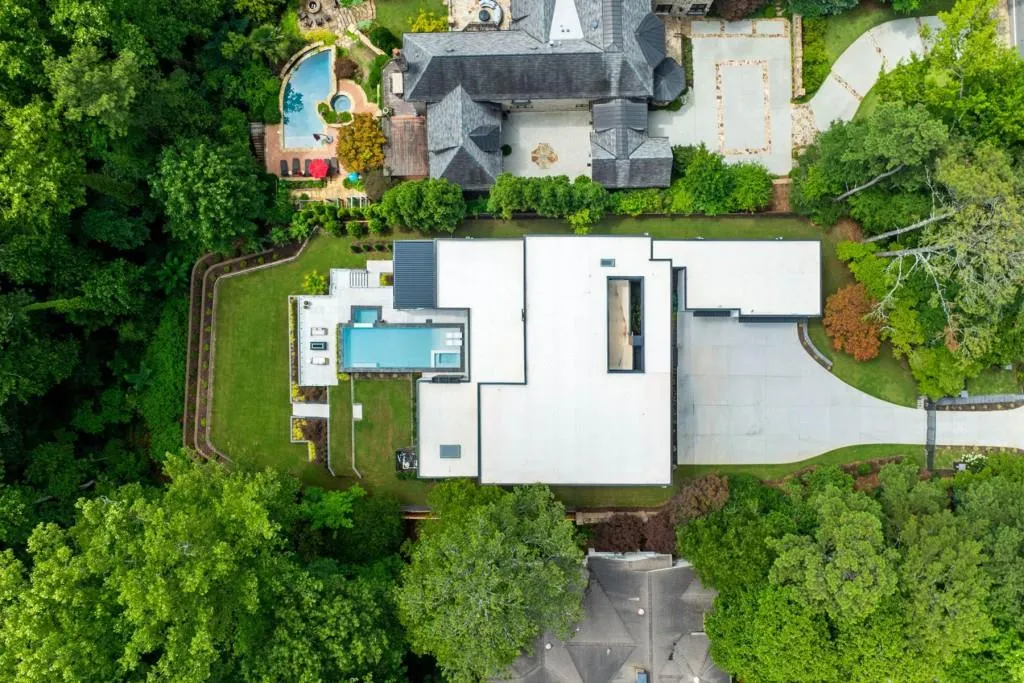 4645 Lake Forrest Drive, Atlanta, Georgia 30342, 7 Bedrooms Bedrooms, ,9 BathroomsBathrooms,Residential,Sold,4645 Lake Forrest Drive,7431627