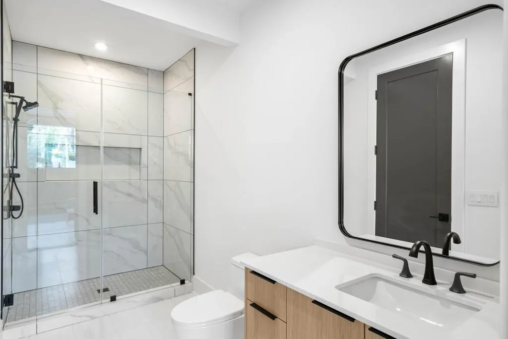 4645 Lake Forrest Drive, Atlanta, Georgia 30342, 7 Bedrooms Bedrooms, ,9 BathroomsBathrooms,Residential,Sold,4645 Lake Forrest Drive,7431627